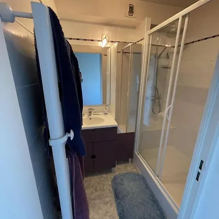 Nice Cosy Apt With Balcony In Apartment